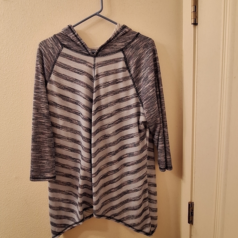 Avenue Striped Lightweight Hoodie Sweatshirt Top 18/20